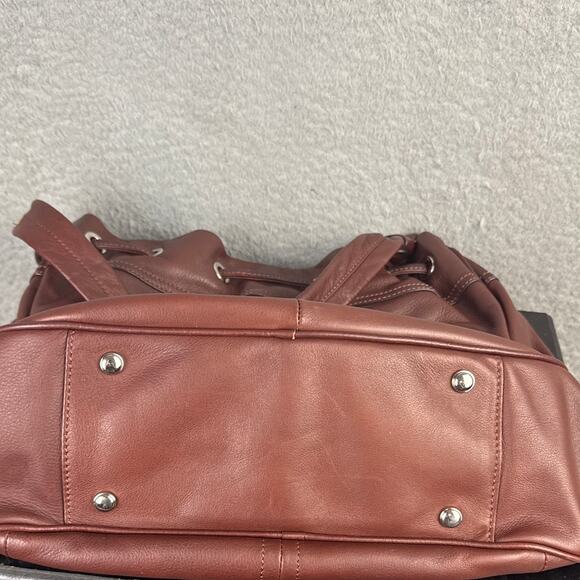 B. Makowski Mahogany Bucket Bag Shoulder Bag Soft Leather Silver Hardware - Picture 9 of 9